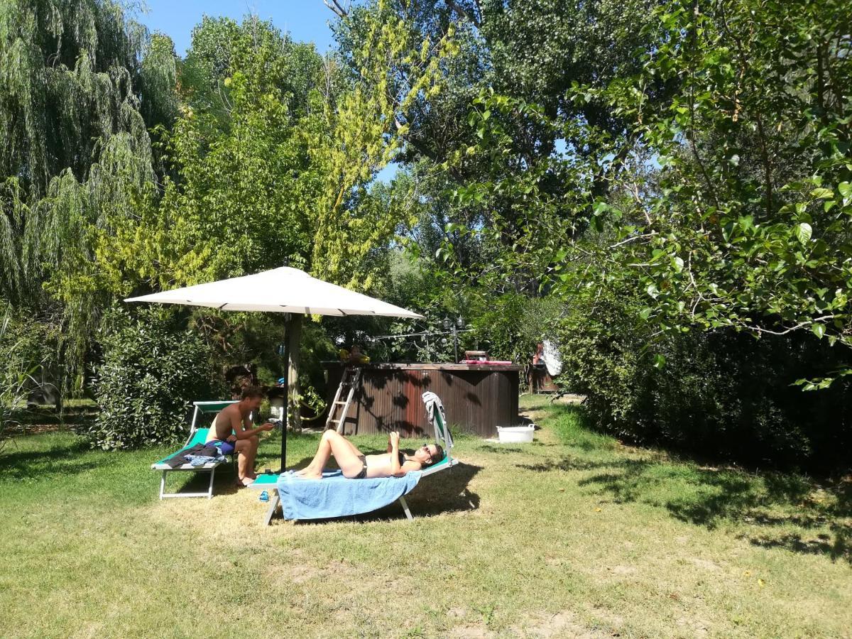 Ca' Barbona Bed & Breakfast Lido di Classe Bagian luar foto